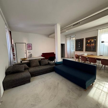 فيلا La Casa Di Wayne كولونيو مونزيسِّ المظهر الخارجي الصورة